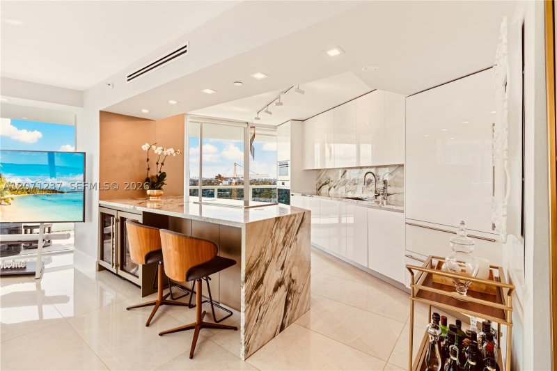 Alquiler de apartamento en Bristol Tower 1505