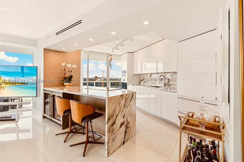Alquiler de apartamento en Bristol Tower 1505