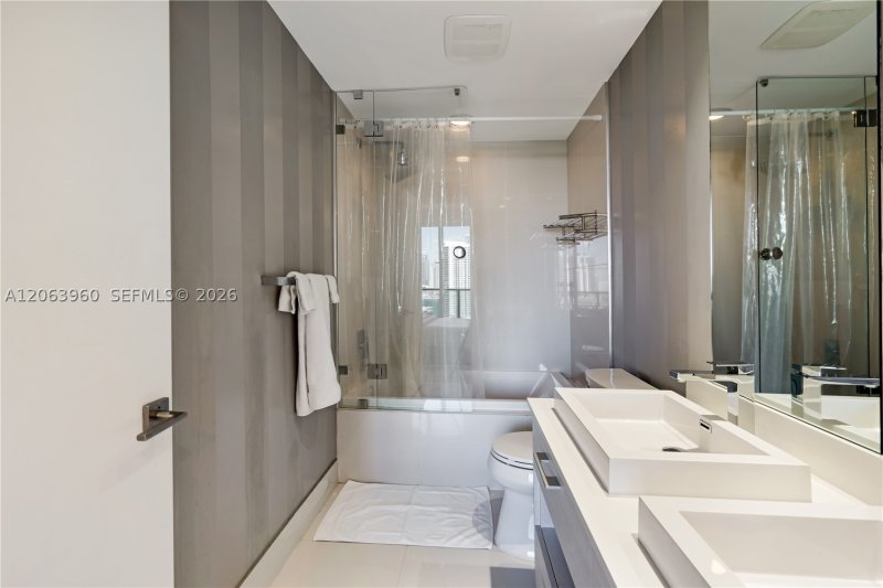 Aluguel de apartamento no Brickell Heights West 2301