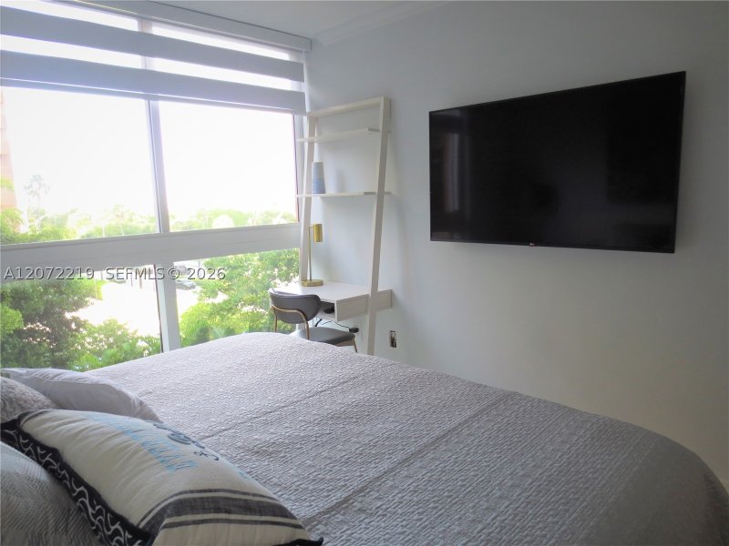Property photo # 4