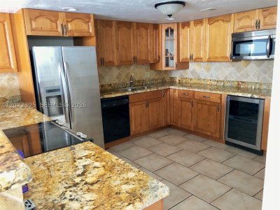Sailboat Cay Apt #506
