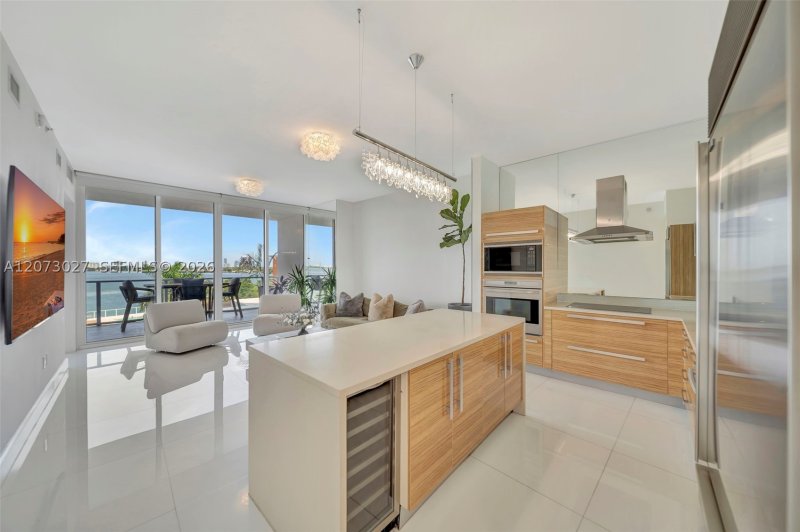 Comprar apartamento no Paramount Bay 708