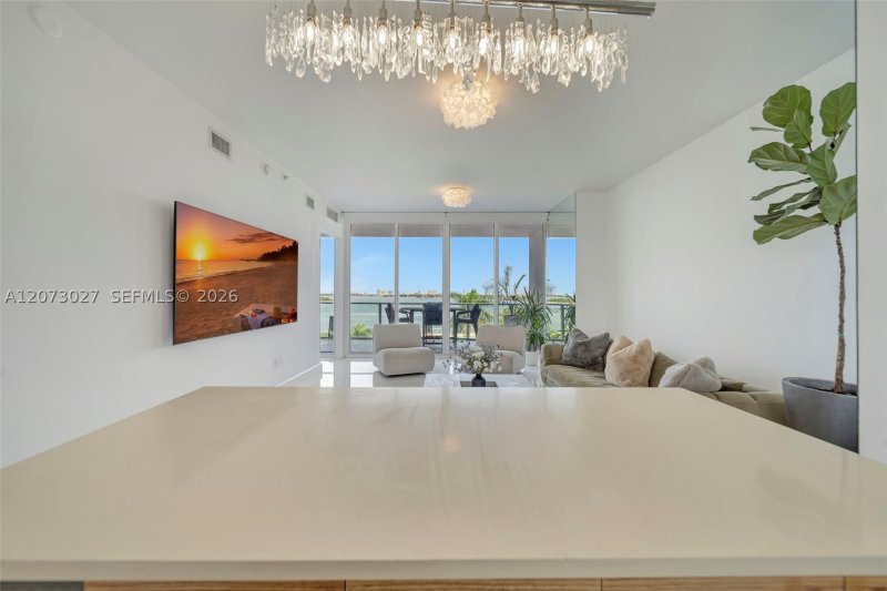 Comprar apartamento no Paramount Bay 708