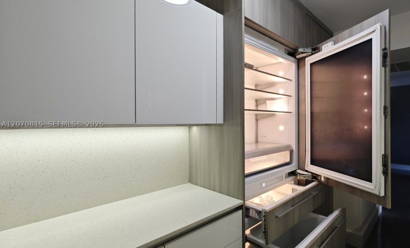 Condo for sale at Parc Central Aventura 517