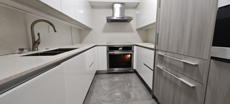 Condo for sale at Parc Central Aventura 517