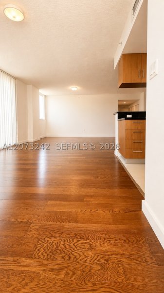 Condo for sale at 23 Biscayne Bay 1103