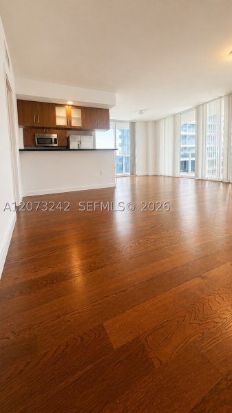 Condo for sale at 23 Biscayne Bay 1103