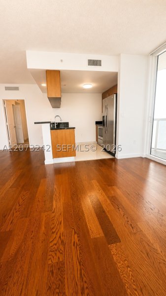 Condo for sale at 23 Biscayne Bay 1103