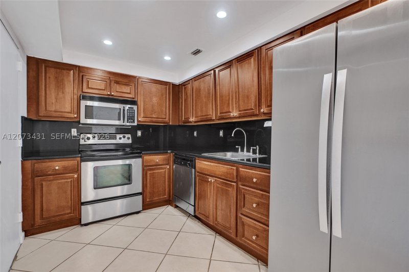 Aluguel de apartamento no Island Pointe 3G