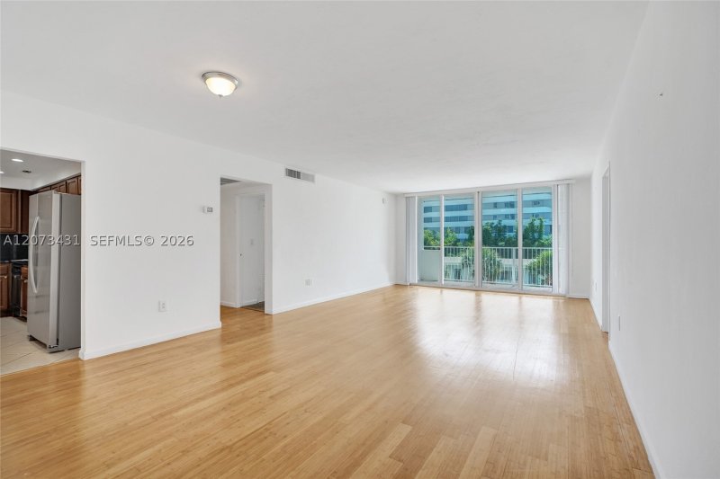 Aluguel de apartamento no Island Pointe 3G