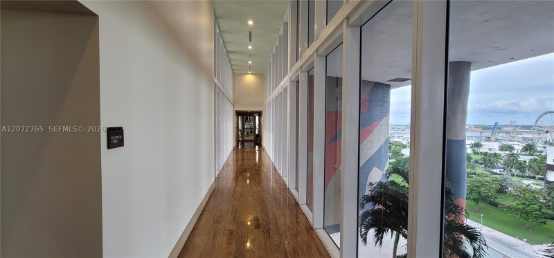 Apartment for rent at 50 Biscayne 5202