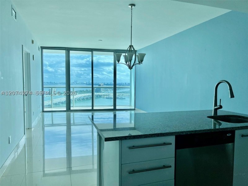Alquiler de apartamento en Marina Blue 3110