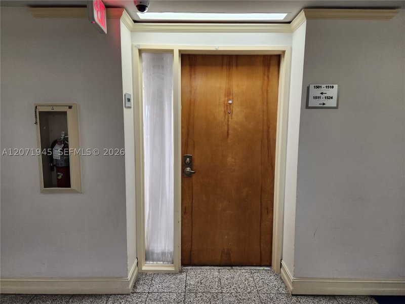 Aluguel de apartamento no Grandview Palace 1501