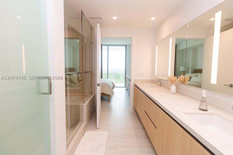 Comprar apartamento en One Park Tower by Turnberry 1704