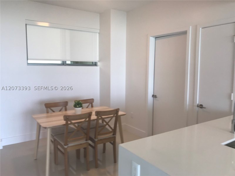 Aluguel de apartamento no Biscayne Beach 703