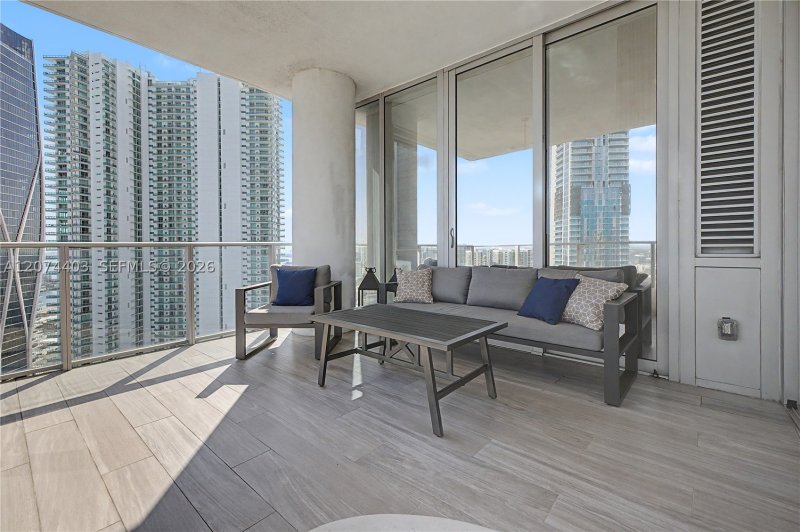 Property photo # 11