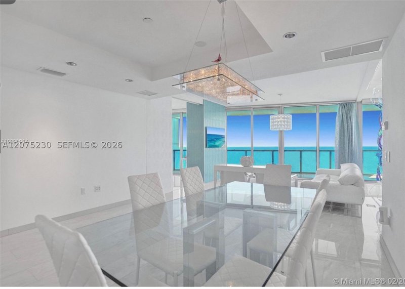 Comprar apartamento en Jade Beach 4102