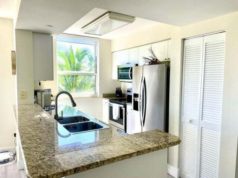 Aluguel de apartamento no Turnberry On The Green 414