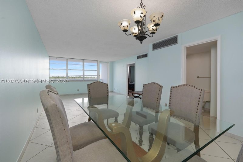 Apartment for rent at Aquasol 6G