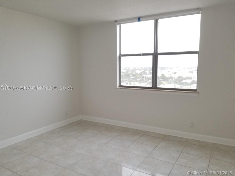 Apartment for rent at 401 Blu 1209