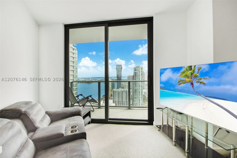 Paraiso Bayviews Apt #3607