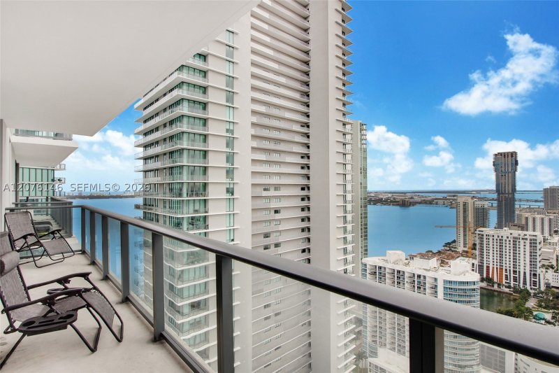 Alquiler de apartamento en Paraiso Bayviews 3607