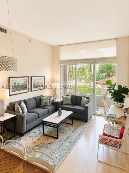 Comprar apartamento en Turnberry On The Green 210