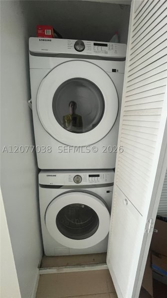 Alquiler de apartamento en Latitude On The River 3702