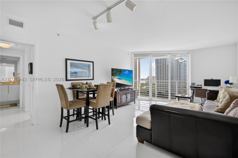 Property photo # 4