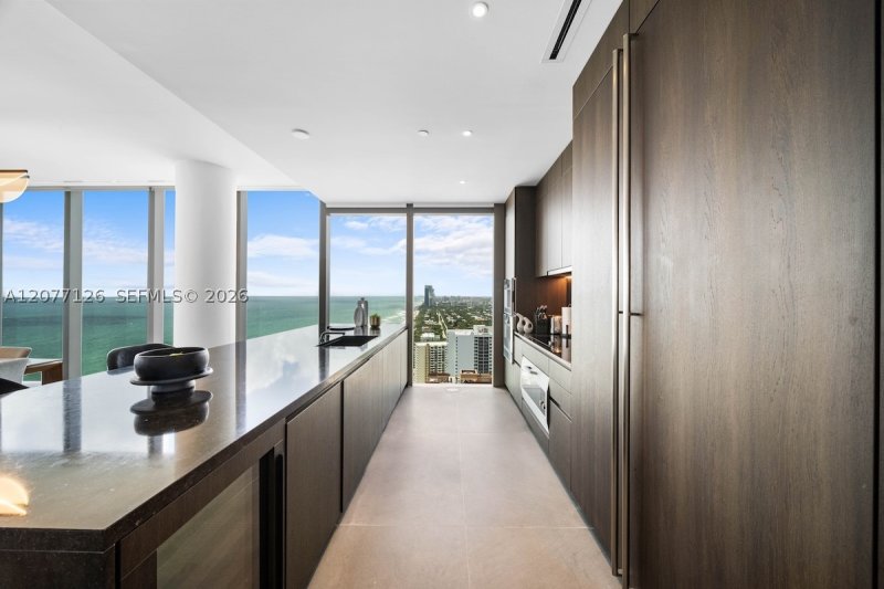 Condo for sale at 2000 Ocean 31B