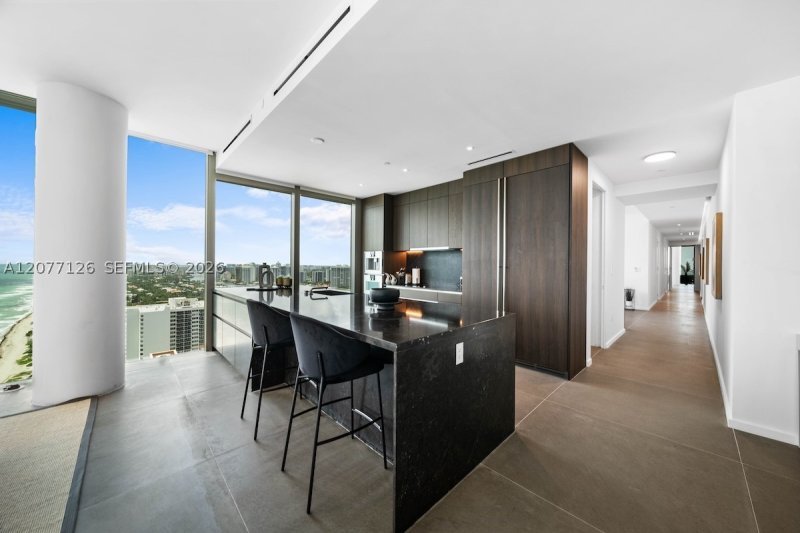 Condo for sale at 2000 Ocean 31B