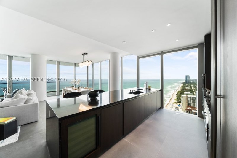 Condo for sale at 2000 Ocean 31B