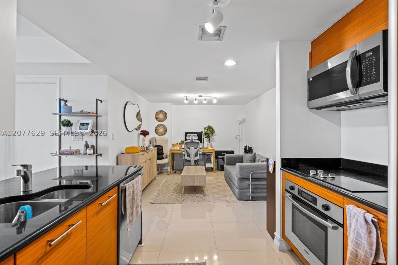 Condo for sale at 50 Biscayne 2507