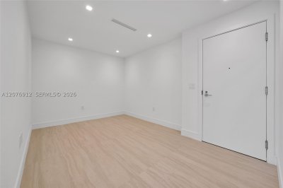 Property photo # 10