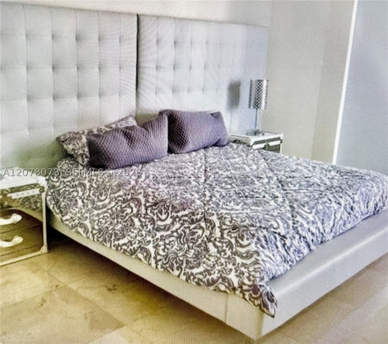 Aluguel de apartamento no South Tower at The Point 2404