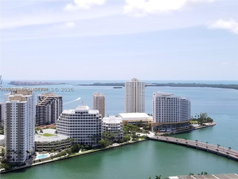 Apartment for rent at 500 Brickell East Tower 1101
