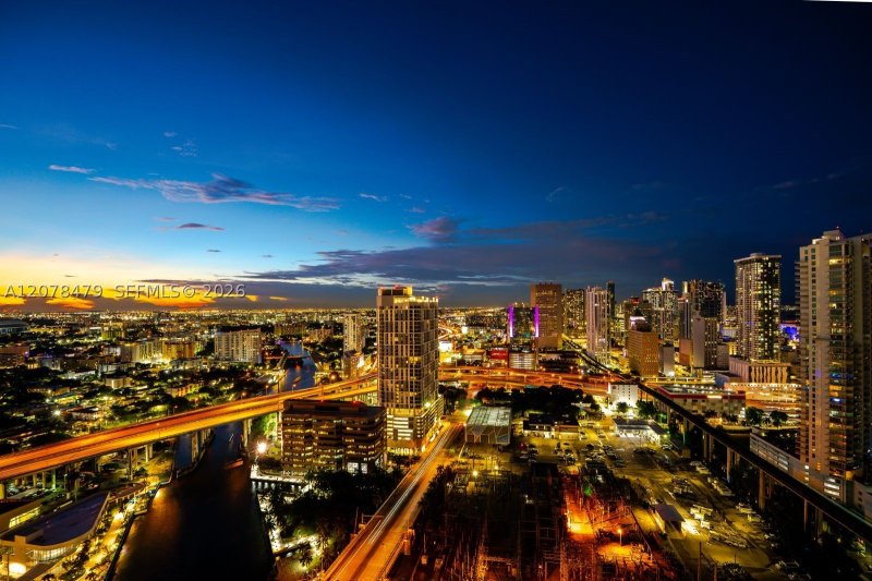 Condo for sale at Latitude On The River 3609