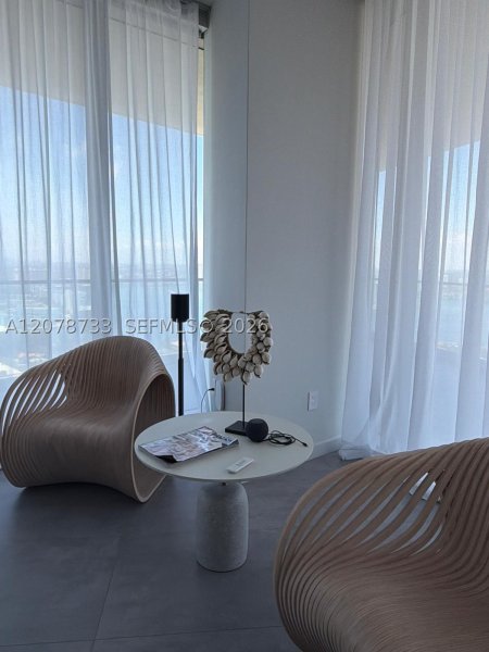 Alquiler de apartamento en Residences by Armani / Casa 2905