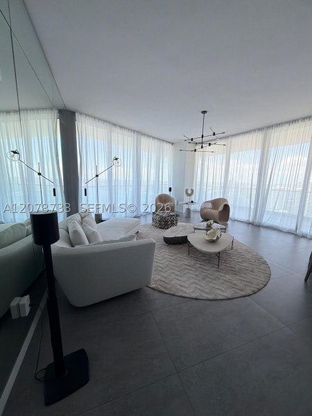Alquiler de apartamento en Residences by Armani / Casa 2905