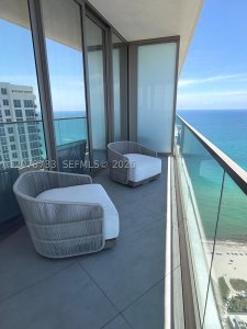 Residences by Armani / Casa Apt #2905