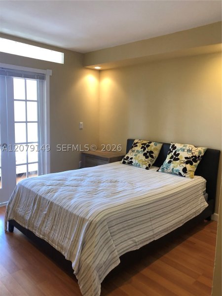 Property photo # 4