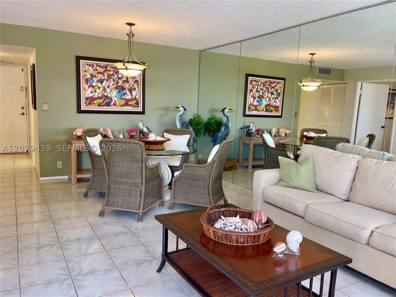 Condo for sale at Brickell Place B506