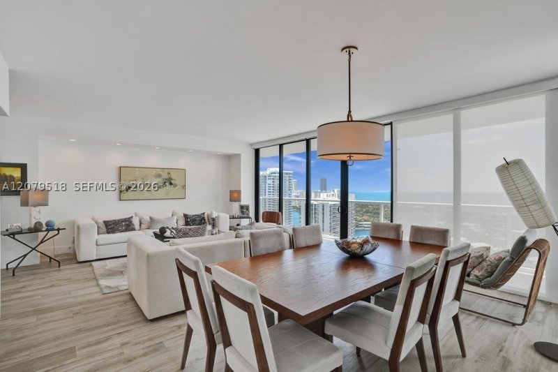 Property photo # 11