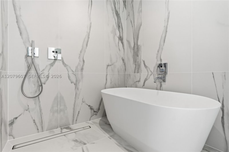 Property photo # 13