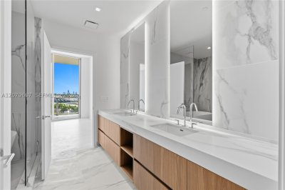 Property photo # 10