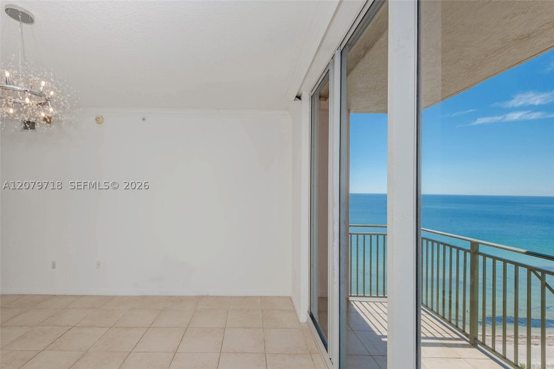 Apartment for rent at 2080 Ocean Drive MPH09