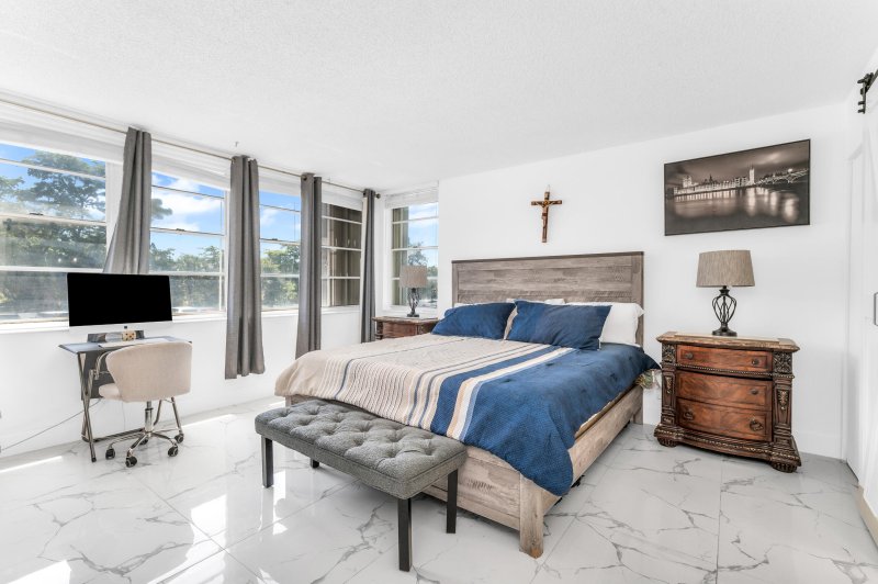 Comprar apartamento en Bayview Towers C204