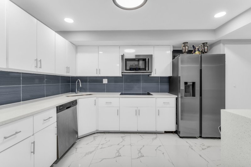 Comprar apartamento en Bayview Towers C204