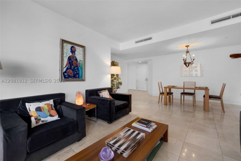 Condo for sale at Carbonell 1001