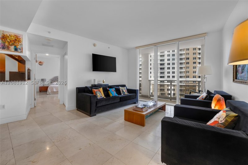 Condo for sale at Carbonell 1001